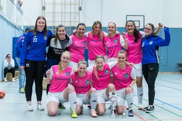 Bild 78 - F Loewinnen Hallen Cup